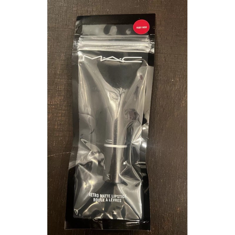 M·A·C MAC Retro Matte Ruby Woo Lipstick Travel Size NEW