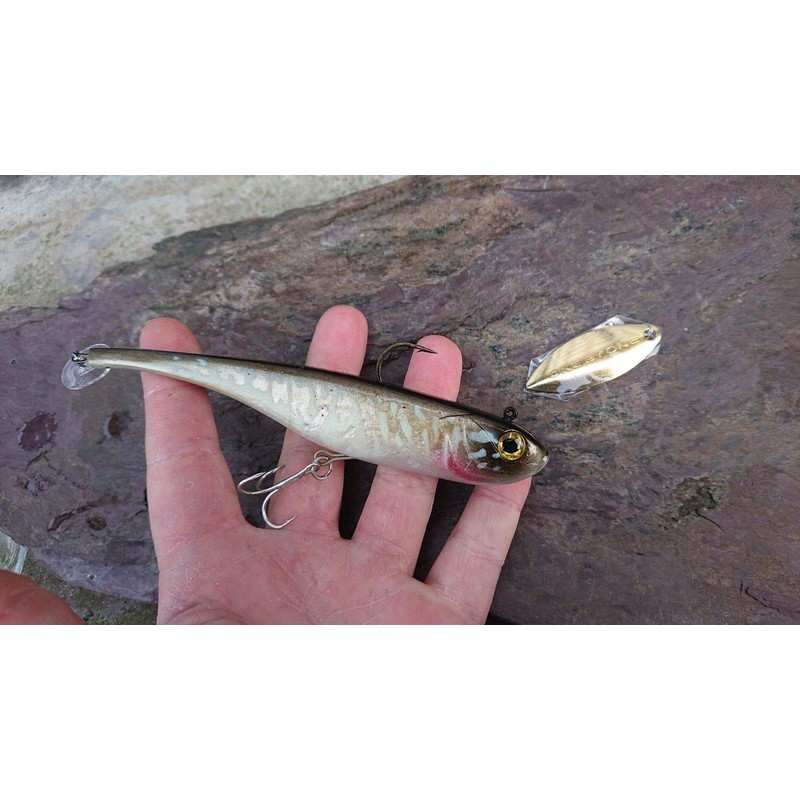 Predilures Musky Pike Lure Kingdom THE SPINATOR 150mm 50g +
