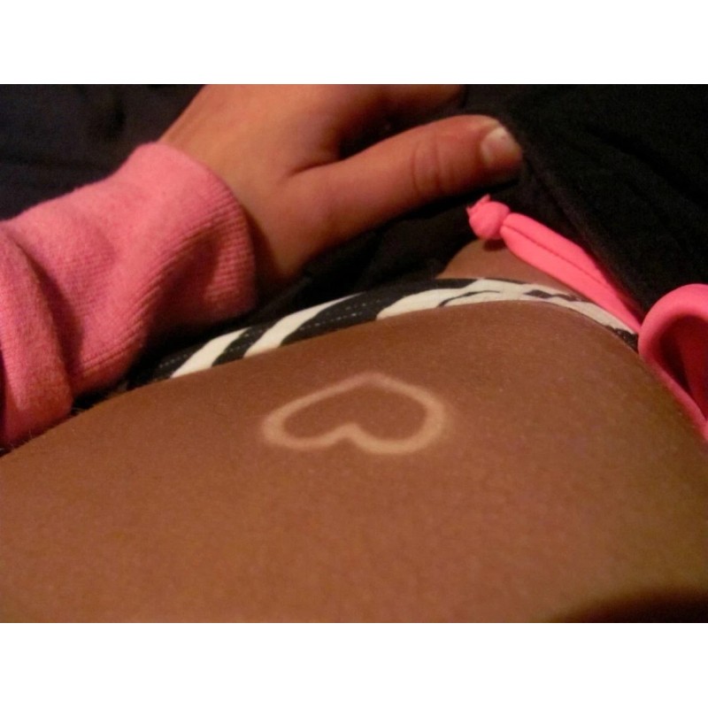 Unbranded 100~ 3 WAY HEART TANNING BODY STICKERS RED