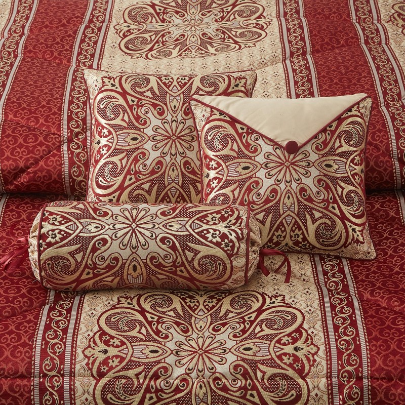 LANCO MODERN LIFESTYLE California King Comforter Set, Wine Gold Medallion