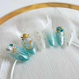 Peridot Shimmer Princess Handmade Nail Tips - Long Square / 페리도트 쉬머 프린세스 수제네일팁 - 롱스퀘어