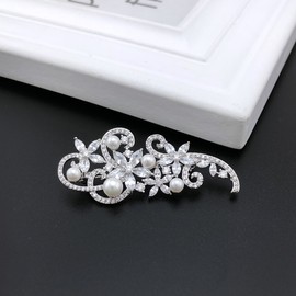 YOQUCOL Elegant Wedding Brooch Pin Cubic Zirconia Crystal Bridal Brooch Jewellery For Women