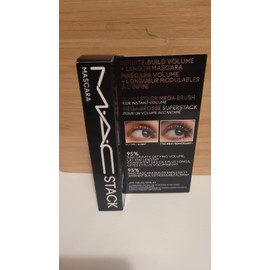 MAC Labial Locked Kiss 24 Hour - 88 Ruby True (0.06 Oz)                                                                                               