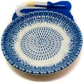 BonCera, All-in-one 4pcs Premium Ceramic Garlic Grater Set -Glazed Design Grater Plate w/Garlic Peeler, Gathering Brush, Display Stand, It's also grating Turmeric, Ginger, and more,