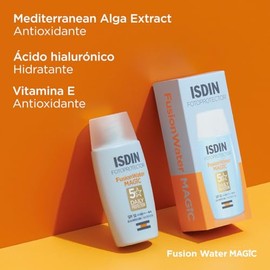 ISDIN Fotoprotector Fusion Water Magic SPF 50, Protector Solar Facial OIL CONTROL, de fase acuosa para uso diario, Textura ultra ligera, 50 ml