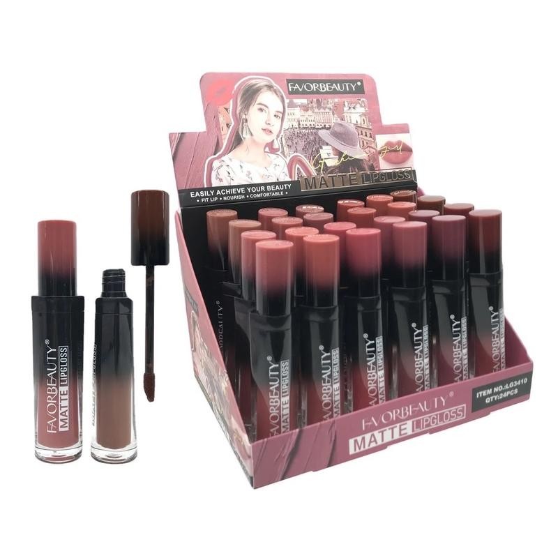 Complete Your Look with Cosmetic Bundle: Eyeshadow, Lipgloss, and Eyeliner