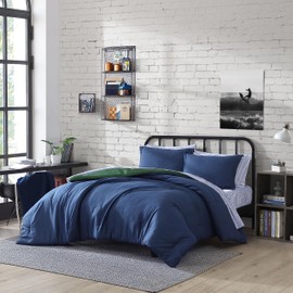 Nautica- Queen Bed Set- Casual Reversible Comforter Set, Includes Bonus Sham(s), Fitted Sheet, Pillowcase(s) and Laundry Bag (Harmead Navy, Queen)