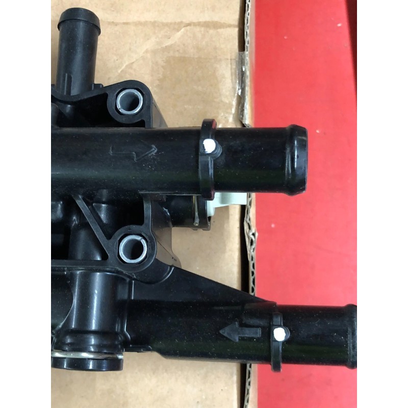 GM GENUINE GM 25199826 ENGINE COOLING THERMOSTAT HOUSING FOR 2009-11