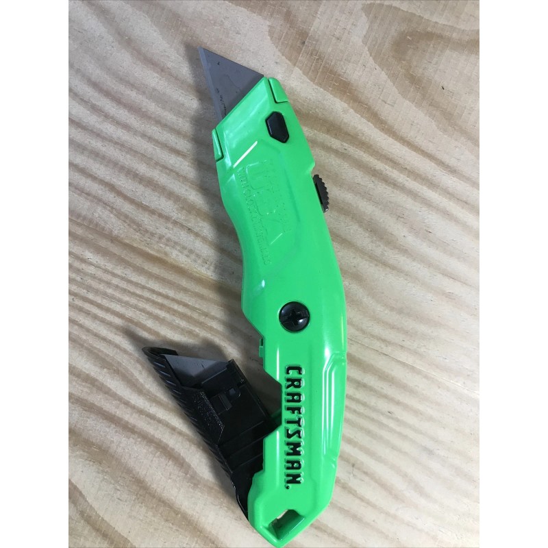 CRAFTSMAN CMHT10589HI-Visibility UTILITY KNIFE WITH 3 BLADES