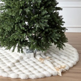 Starry Dynamo 60-Inch Puff Quilt Faux Fur Christmas Tree Skirt, Soft Plush Tufted Texture with Satin Ribbon Ties, Baby Pink