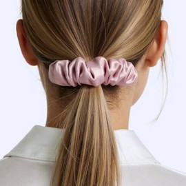 Silk scrunchies,hair ties,hair ties no damage,scrunchies for women,ponytail holders,hair ties suitable as a gift (pink)