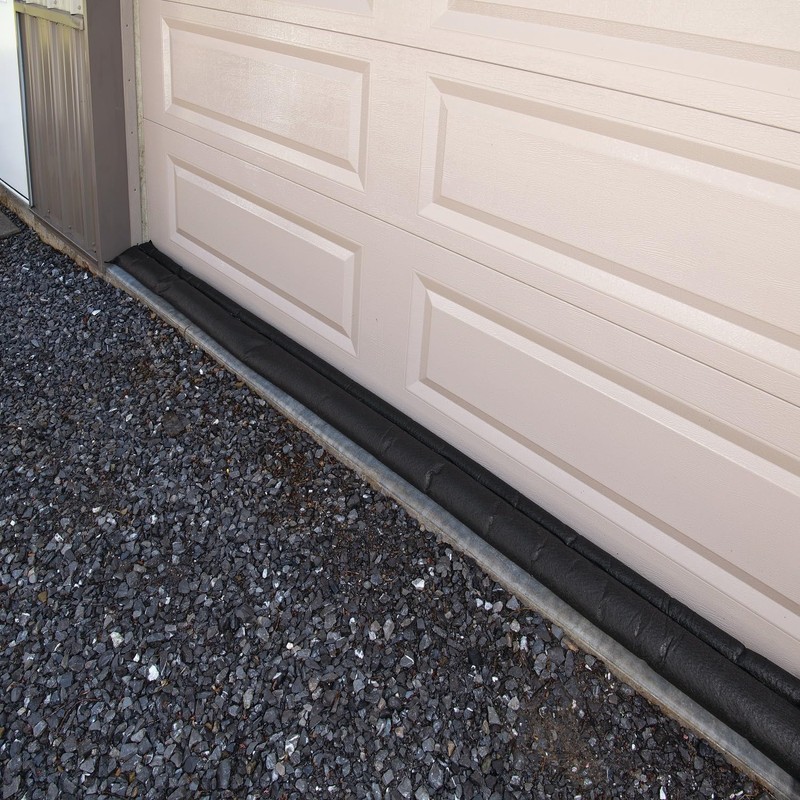 PIG Water Barrier | Sandless Sandbags for Flooding | 2