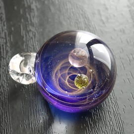 [GOLD STONE] Space Trapped in Glass Heat-Resistant Glass Art Pendant Planet Galaxy Fantastical Leather Cord Necklace