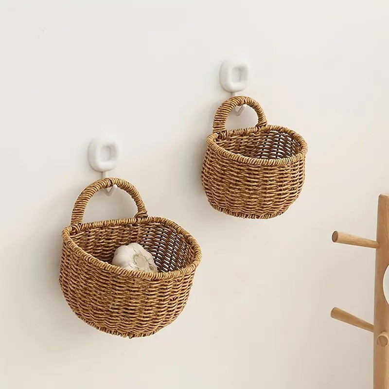 AIMALL 1pcs Elegant Handcrafted Woven Rattan Wall-Mounted Baskets, Multifunctional Storage