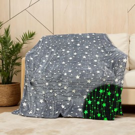 HSGLGNA Cuddly Blanket Children's Dinosaur Blanket Glow in the Dark, Dinosaur Pattern Soft Microfibre Fluffy Blanket, Great Gifts for Dino Lovers (Space, 150 x 200 cm)