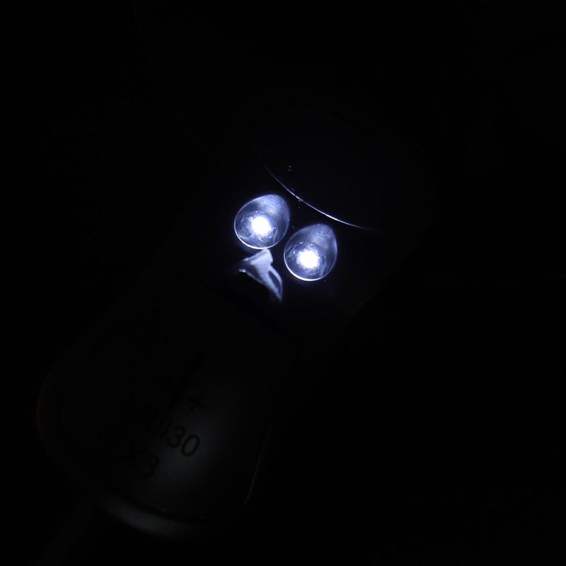 Magnifying Glass with Light Adjustable Flexible Gooseneck Clip On Magnifying