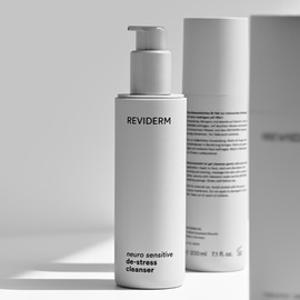 Partner company Leviderm Neurosensitive Distress Cleanser 200ml Sensitive Skin Dry Skin / 레비덤 뉴로센스티브 디스트레스 클렌저 200ml 예민피부 건성피부