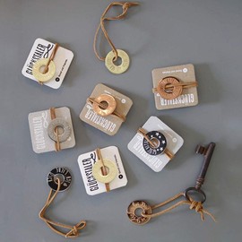 Good old Friends Lucky Thaler 'Daytime Circus' - Hanging Lucky Thaler - Bronze - Circus Director - Hanging - Wedding, Birthday, Grandparents' Day, Christmas