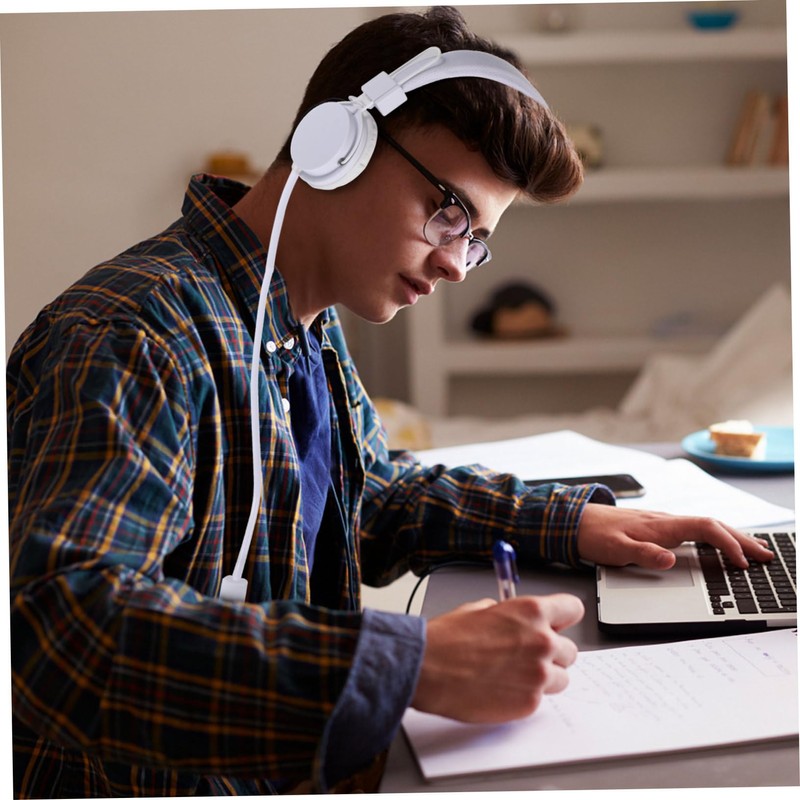 SHOWERORO Fashion Wired Gaming Headset with Microphone Lightweight Over Ear