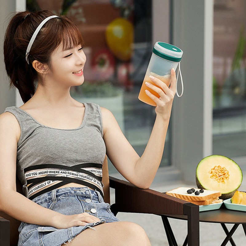 300ml USB Charging Electric Juicer Cup Security Lock Blender with