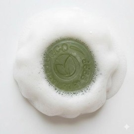 [Big Madam] Houttuynia Cordata Soap 100g / [빅마담] 어성초 비누 100g