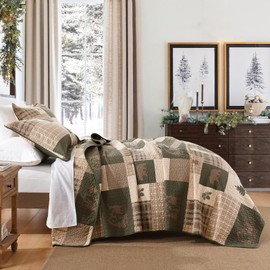 SOElinens Quilts King Size - Forest Bear Deer Animal Plaid Design Cabin Quilt Set with Matching Shams, 3 Pieces 100% Cotton Lightweight Bedspread Coverlet for All Season, Light Brown/Green