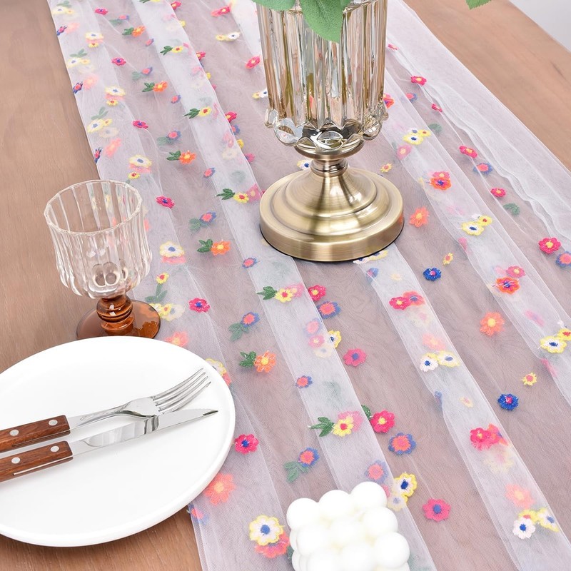 Flowers Table Runner, Table Runner with Daisies, Table Runner Spring