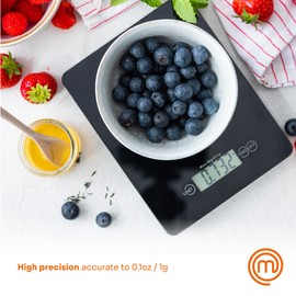 MasterChef Digital Food Scale Grams and Ounces for Kitchen, Portable Food Weight Scale with LCD Display for Baking & Cooking, Tempered Glass Scales, Weighing Precision of 0.1oz, 11lb Weight Capacity