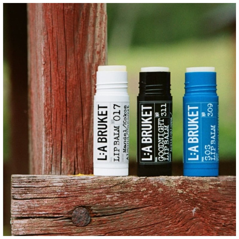 L:A Bruket Lip Balm 14g, Type:Almond Coconut