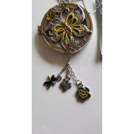 GANZ BUTTERFLY OIL DIFFUSER GANZ CAR CHARM WITH CHAIN FOR REAR-VIEW MIRROR