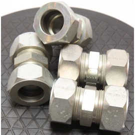 Parker Lot of (2) Parker 20 HBU-S Ferulok Flareless 1-1/4" tubing union / connector NOS