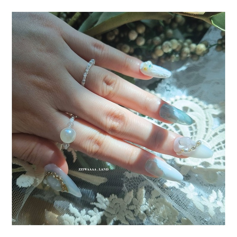 Daydream.Gemstone Marble Unique Emotional Nail - Egg Almond / 데이드림.
