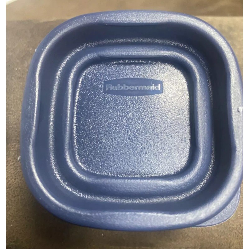 rubbermade Rubbermaid *Brand New* (4) 4oz Snack Half Cup Set