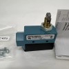 Honeywell NEW Honeywell BME6-2RQ81 Micro Limit Switch SPDT Plunger 22A