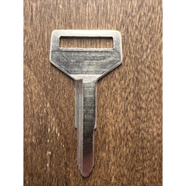 Toyota Illco Key Blank X137 Tr33 Toyota 2 Keys Per Order 4 runner mr2 supra Celica