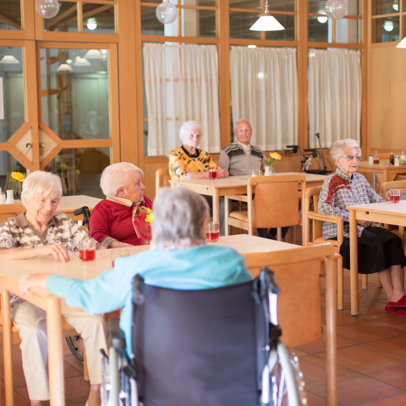 AIOS Set of 4 Unbreakable Polycarbonate Stackable Beakers with Handle