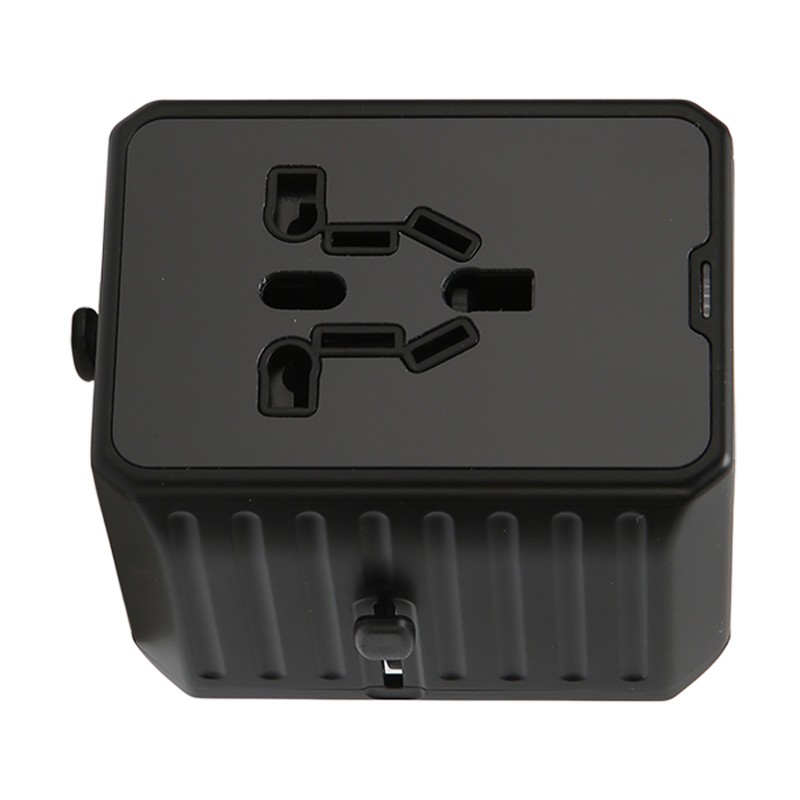 8A Universal Travel Adapter 2 USB C 4 USB A