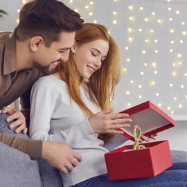 Leopacat Music Note Statue, Gold Music Note Decorations, Figurine Stave Musical Symbol Desktop Decoration Piano Sculpture Gifts with Wide Base for Home Office Desk Resin Craft