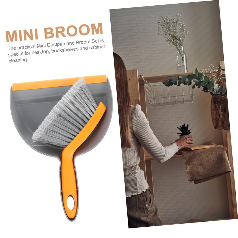 KOMBIUDA 1set Mini Dustpan and Broom for Desktop Cleaning Compact