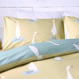 Fusion - Honk Honk Ducks Duvet Cover - Single Bedding Size (140 x 200cm) - Reversible Design (2 Colours) - Easy Care & Washable - Funny Duck/Goose Bedding - Don't Mess With Ducks - Duck Gifts