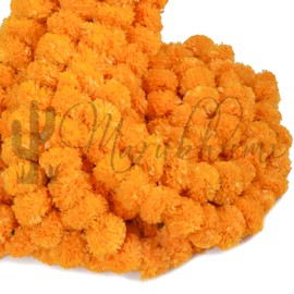 Marubhumi - 5 tiras de guirnaldas de flores artificiales de caléndula, 1.4 m largo, decoración típica india, Navidad, regalo boda, fiesta temática floral, manualidades, telón fondo (naranja claro)