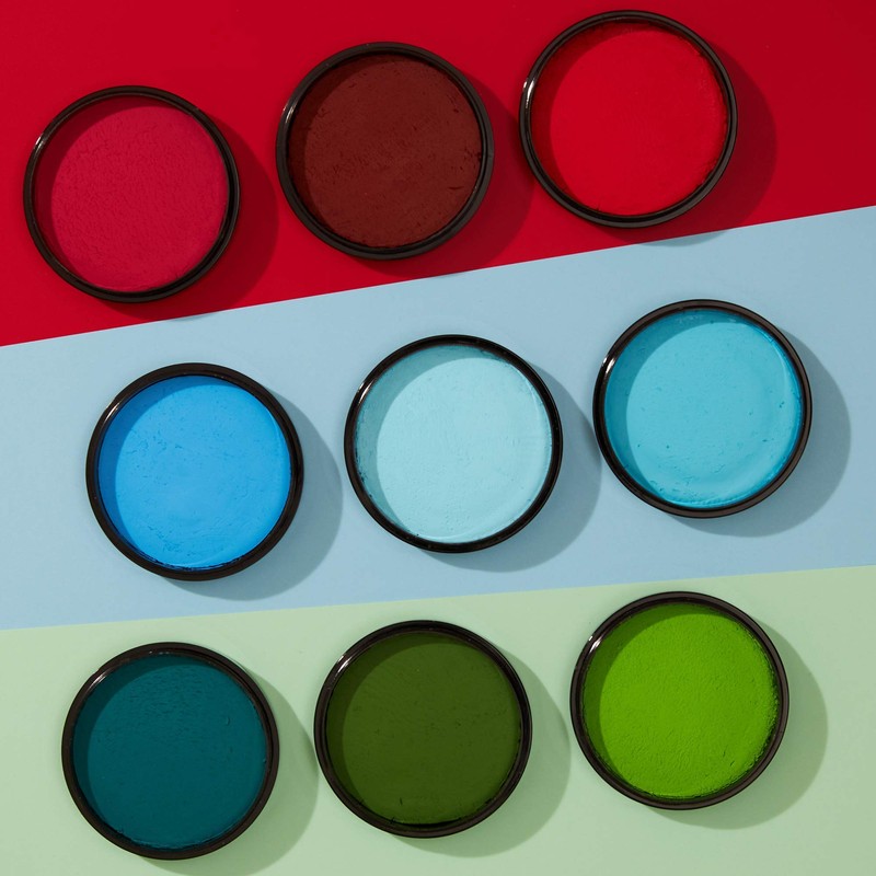 Moon Creations - Professional Water Activated Face Paint - Light