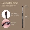 799 Edge Eyeliner Brush