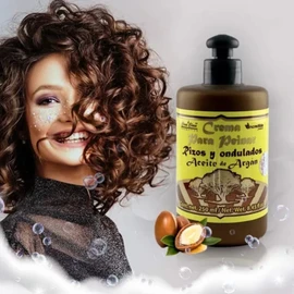 Incredible Products CREMA PARA PEINAR RIZOS Y ONDULADOS CON ACEITE DE ARGAN - 250 ML