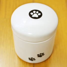 Mini Cremation Urn Pet Cremation Urn 2.3 Dimension Paw Silhouette Remains in Cremation Urn 分骨 Hand 供養 切立 Paw