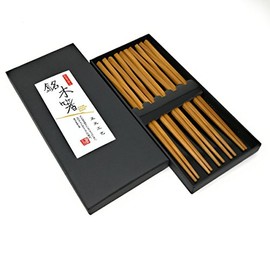 10 (5 pairs) Elegant Twist Bamboo Chopsticks