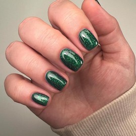 KQueenest Dark Green Glitter Nails Press ons, Gel Press on Nails Short Square, Long Lasting Sparkly Shiny Fake Nails Cute, Small Glue on Nails Short, Bling False Nails for Festival Manicure, 24 Pcs