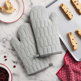 MARTHA STEWART Honeycomb Quilted Chambray Oven Mitt 2-Pack Set, 100% Cotton, Heat Resistant, Flexible Grip, Grey, 7"x13"