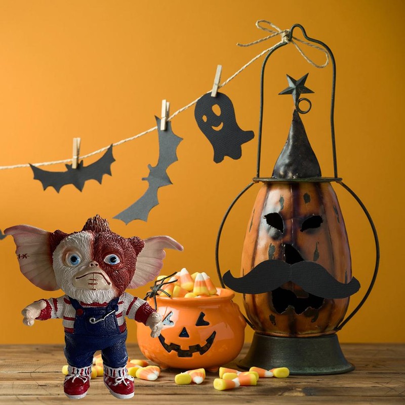 Movie Doll Simulation Horror Doll Decorations Desktop Resin Ornaments for