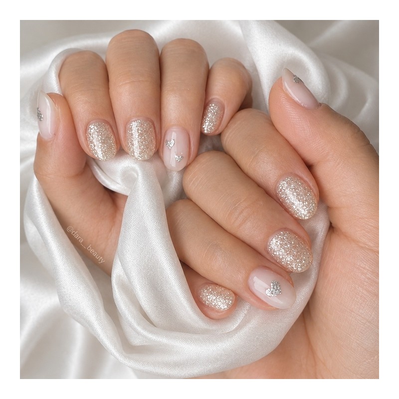 Dara Beauty May 2026 Art of the MonthSilver Glitter❣ /